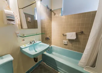 Cal Mar Hotel Suites hotel thumbnail 8