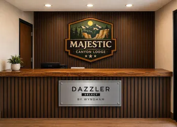 Majestic Canyon Lodge, a Dazzler Select by Wyndham hotel thumbnail 3