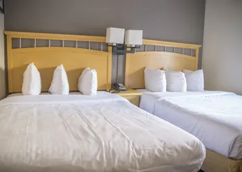 Hudson River Hotel hotel thumbnail 4
