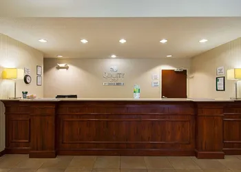 Quality Inn Spring Mills - Martinsburg North hotel thumbnail 3