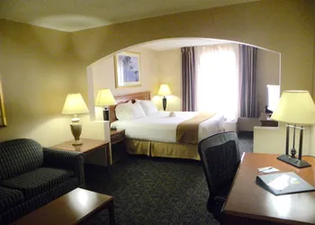Quality Inn Spring Mills - Martinsburg North hotel thumbnail 6