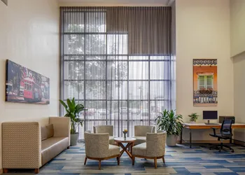 Holiday Inn Express New Orleans Downtown by IHG hotel thumbnail 3