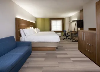 Holiday Inn Express New Orleans Downtown by IHG hotel thumbnail 4
