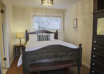 The Inn at Schoolhouse Creek hotel thumbnail 3