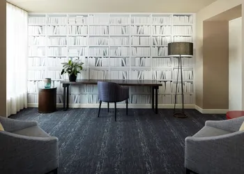 DoubleTree by Hilton Montreal hotel thumbnail 8