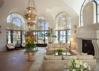 Santa Barbara Inn hotel thumbnail 2