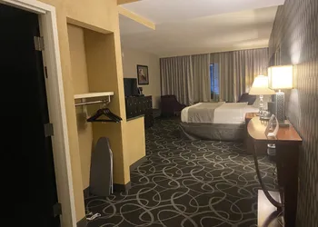 Park Manor Hotel hotel thumbnail 7