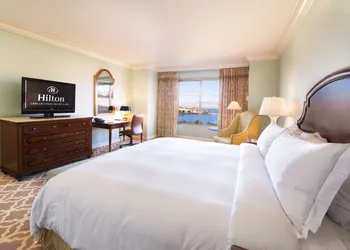 Hilton Lake Las Vegas Resort and Spa hotel thumbnail 8