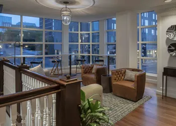 Portland Harbor Hotel hotel thumbnail 5