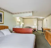 Americas Best Value Inn & Suites Three Rivers hotel detail image 7