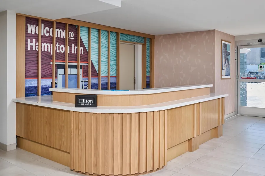 Hampton Inn & Suites Hermosa Beach hotel detail image 2