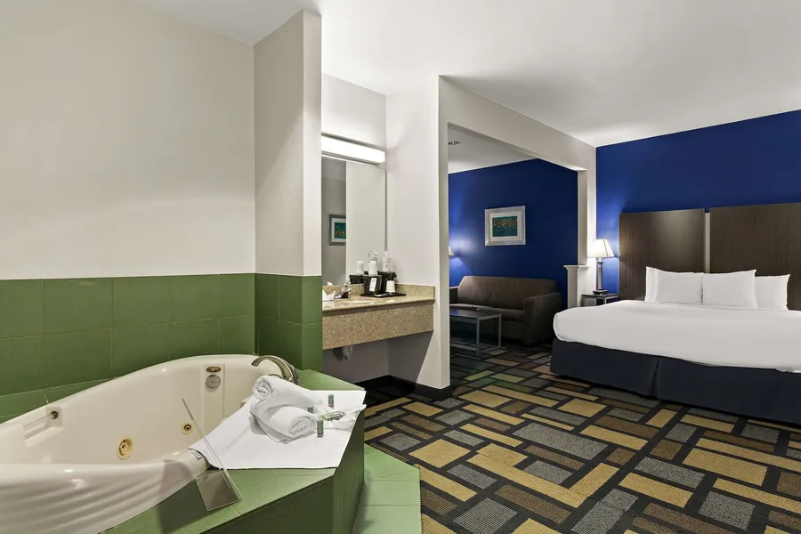 Best Western Galleria Inn & Suites hotel detail image 6