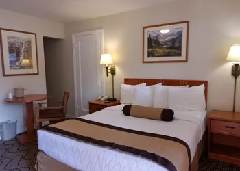 Nevada City Inn hotel thumbnail 2