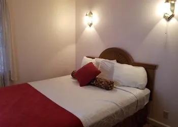 Nevada City Inn hotel thumbnail 7