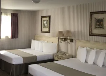 Parkside Inn Bridgeview hotel thumbnail 8