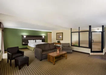 Best Western Prairie Inn & Conference Center hotel thumbnail 4