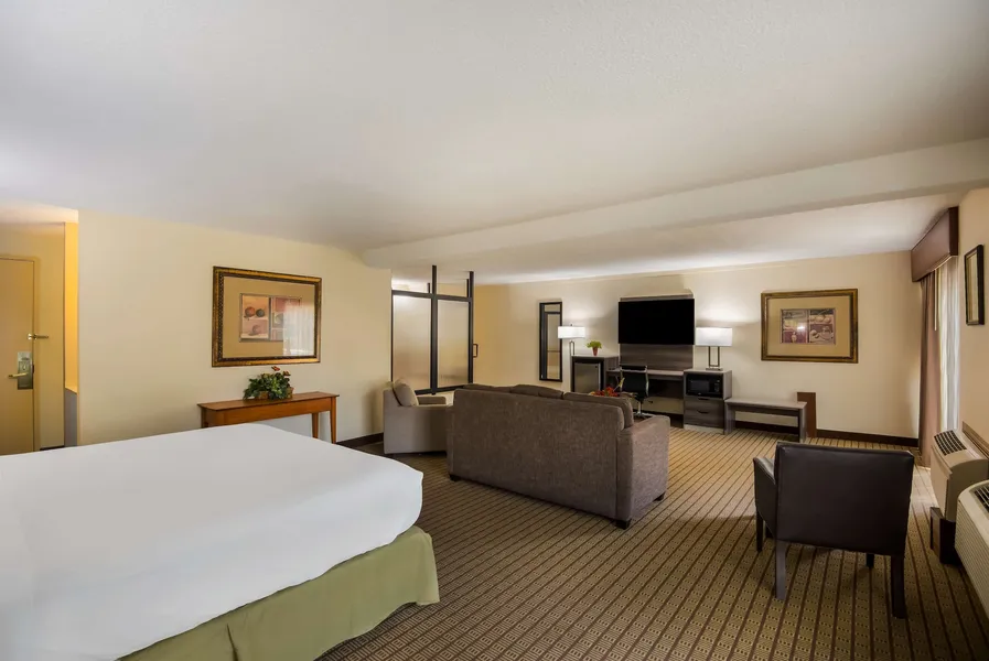 Best Western Prairie Inn & Conference Center hotel detail image 6