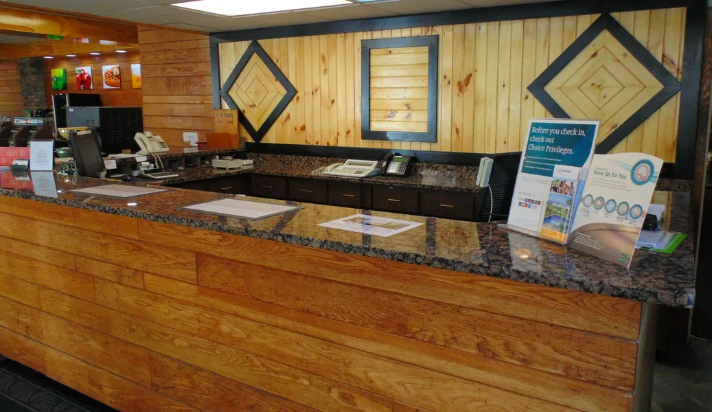 Quality Inn Creekside - Downtown Gatlinburg hotel detail image 2