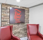Red Roof Inn & Suites Fayetteville - Fort Bragg hotel detail image 3
