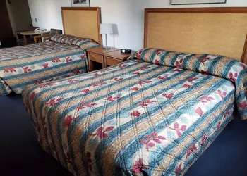 Apple Tree Inn hotel thumbnail 4