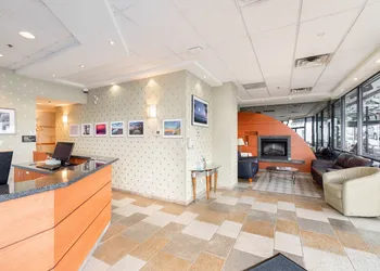 Ocean Promenade Hotel hotel thumbnail 3
