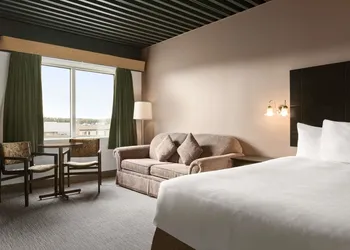 Travelodge by Wyndham Baie-Comeau hotel thumbnail 4
