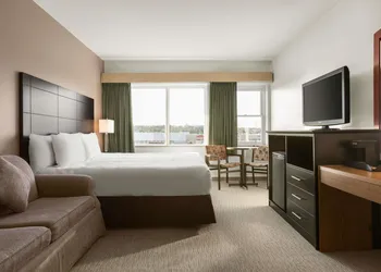 Travelodge by Wyndham Baie-Comeau hotel thumbnail 8