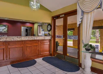 Americas Best Value Inn West Columbia hotel thumbnail 2