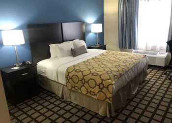 Baymont by Wyndham Latham Albany Airport hotel thumbnail 3