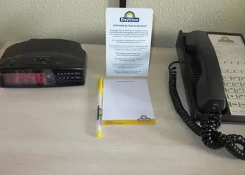 Days Inn by Wyndham Plainfield hotel thumbnail 7