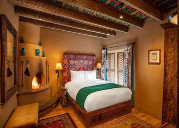 The Inn of The Five Graces hotel thumbnail 8