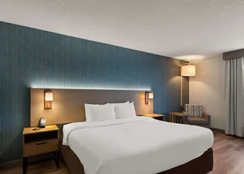 Comfort Inn & Suites Ashland – Richmond North hotel thumbnail 5
