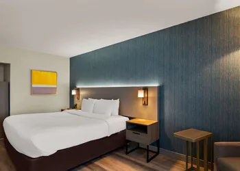 Comfort Inn & Suites Ashland – Richmond North hotel thumbnail 6