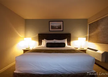 Meadow Lake Resort & Condos hotel thumbnail 6