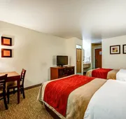 Comfort Inn Fontana hotel detail image 4