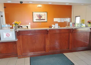 Americas Best Value Inn Brownsville hotel thumbnail 2