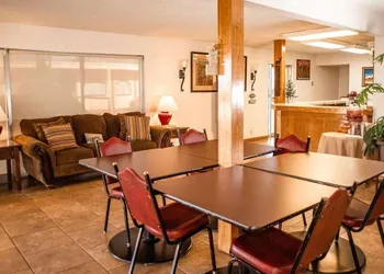 Wayfarer Inn Woodward hotel thumbnail 3