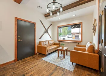 Hotel Leavenworth hotel thumbnail 4