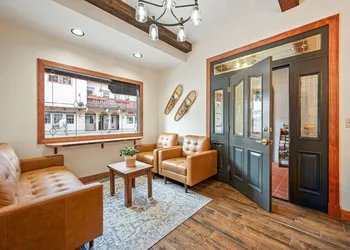 Hotel Leavenworth hotel thumbnail 5