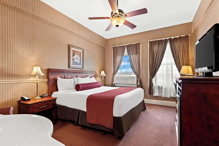 Genetti Hotel, SureStay Collection by Best Western hotel detail image 2