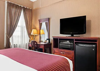 Genetti Hotel, SureStay Collection by Best Western hotel thumbnail 4