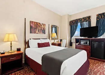 Genetti Hotel, SureStay Collection by Best Western hotel thumbnail 7