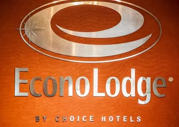 Econo Lodge Freeport - Brunswick Area hotel thumbnail 4