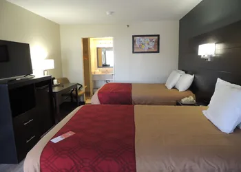 Econo Lodge Freeport - Brunswick Area hotel thumbnail 7