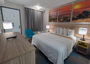 Days Inn by Wyndham Champaign/Urbana hotel thumbnail 8