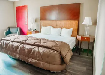 Country Garden & Suites hotel thumbnail 6