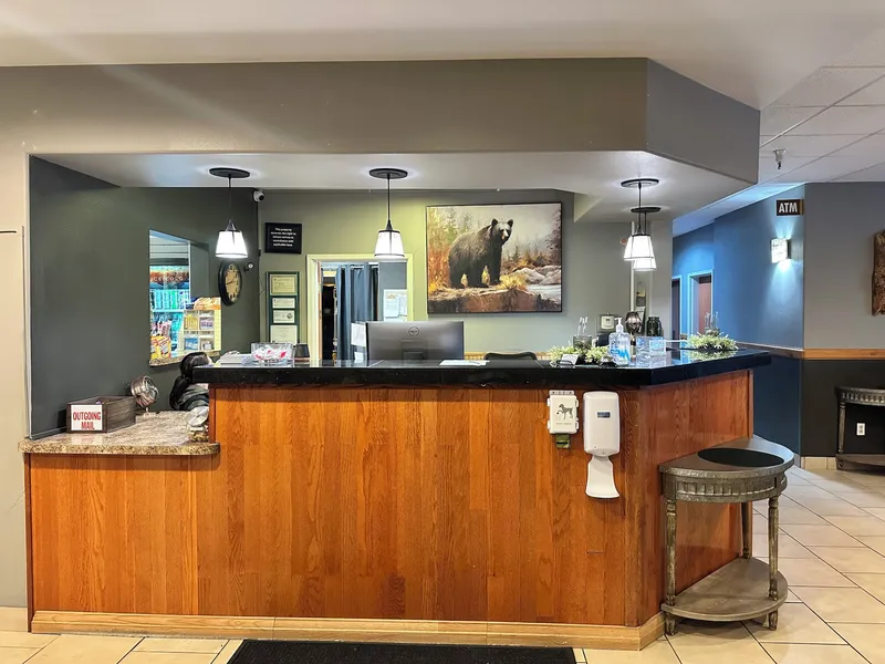 Grand View Inn & Suites hotel detail image 2
