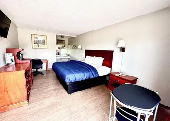 Volunteer Inn at Church Hill hotel thumbnail 6
