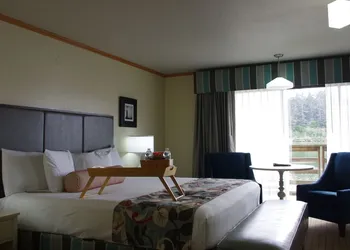 River House Inn, a Baymont by Wyndham hotel thumbnail 3