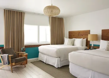 Cambria Beach Lodge hotel thumbnail 6
